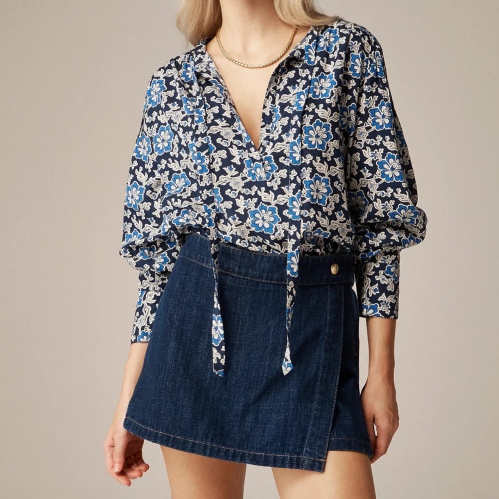 J.CREW V-Neck Tie Top in Floral Cotton-Blend Dobby Dark Evening Blouse Top Small